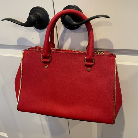 Red Michael Kors Bag - Picture 3 of 10